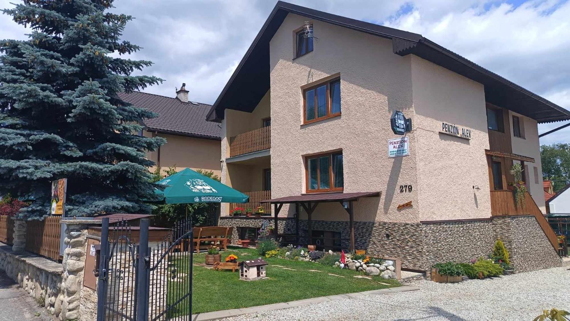 Penzion Alex Нова-Лесна Экстерьер фото